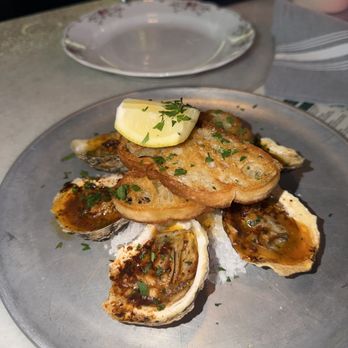 Hummingbird - Chard oyster - Bars Near Me - Raleigh, North Carolina