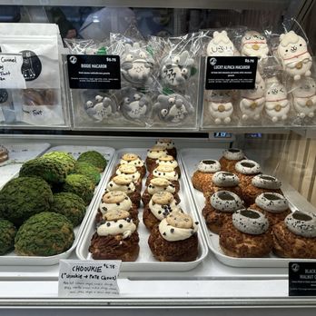 Bibble & Sip - Macaroons and cream puffs - Coffee & Tea Near Me - New York, New York Bibble & Sip - Macaroons and cream puffs - Coffee & Tea Near Me - New York, New York