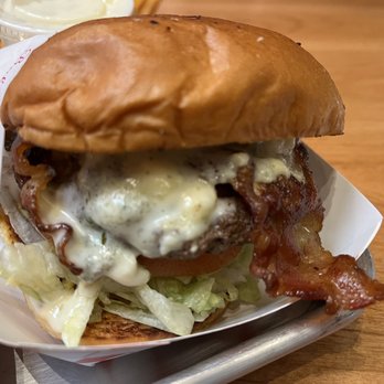 Colab Public House - The Other Woman burger from Baby's, with bacon and blue cheese.  Delicious. - Brewpubs Near Me - Vista, California