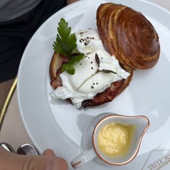 Angelina - Patisserie/Cake Shop Near Me - Paris, 75