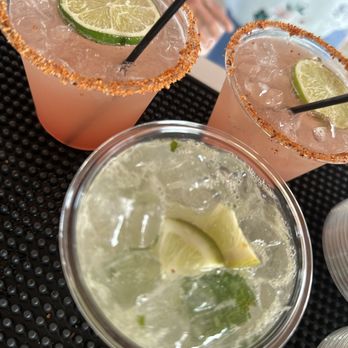 Unico Mixers - Refreshing Cocktaild! - Bartenders Near Me Unico Mixers - Refreshing Cocktaild! - Bartenders Near Me