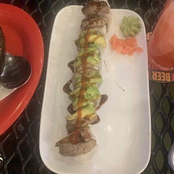 Drake's - Steak roll - New American Near Me - Bristol, Tennessee