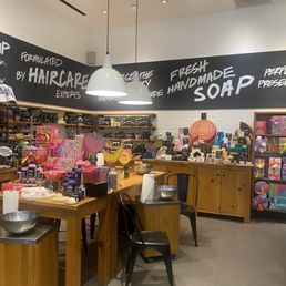 Lush Reviews | Read Customer Service Reviews of lushusa.com