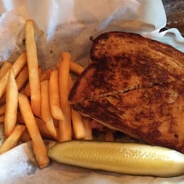 Hot Pastrami Sandwich