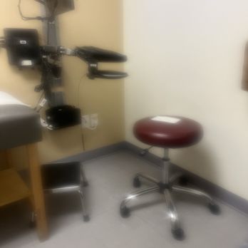 Concentra - No doctors still waiting after an hour after my appointment! - Medical Centers Near Me - Los Angeles, California Concentra - No doctors still waiting after an hour after my appointment! - Medical Centers Near Me - Los Angeles, California