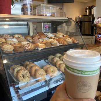 Perfect Pour Cafe - Mmmmm coffeeeeee - Cafes Near Me - Pacifica, California