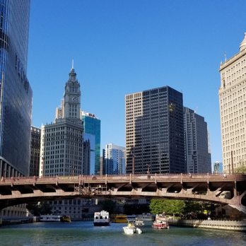 Chicago River - Boating Near Me - Chicago, Illinois