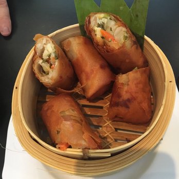 La Parilla De Manila - Vegetable spring roll. Called something else on menu - Filipino Near Me - Colonia, New Jersey La Parilla De Manila - Vegetable spring roll. Called something else on menu - Filipino Near Me - Colonia, New Jersey