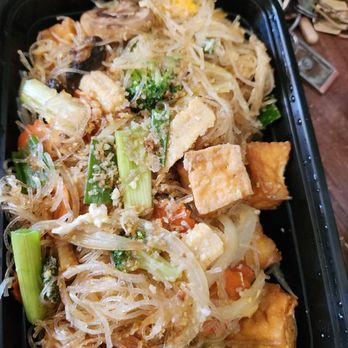Spices Thai Restaurant - pad woon sen - Seafood Near Me - Lake Elsinore, California Spices Thai Restaurant - pad woon sen - Seafood Near Me - Lake Elsinore, California
