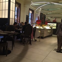 Cafe Opera - Bfast on a Thurs 645 am
