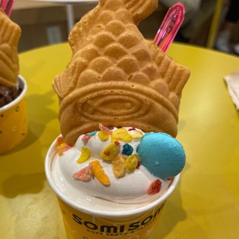 Somisomi - Desserts Near Me - Carrollton, Texas