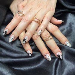 Tips Toes & Tony Nail Bar