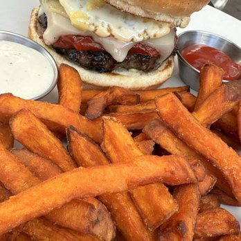 La Condesa Eatery - Ugly-Delicious Cheeseburger - Salad Near Me - Reno, Nevada La Condesa Eatery - Ugly-Delicious Cheeseburger - Salad Near Me - Reno, Nevada