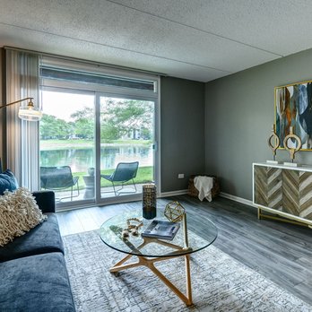 Foxboro Apartments - Apartments Near Me - Wheeling, Illinois Foxboro Apartments - Apartments Near Me - Wheeling, Illinois