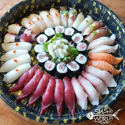 Sushi World by null