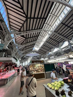 Mercat Central by null