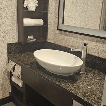 VOCO - Hotels Near Me - Laguna Hills, California VOCO - Hotels Near Me - Laguna Hills, California
