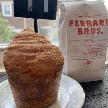 Mom 'n 'em Coffee & Wine - Cruffin! - Coffee & Tea Near Me - Cincinnati, Ohio Mom 'n 'em Coffee & Wine - Cruffin! - Coffee & Tea Near Me - Cincinnati, Ohio