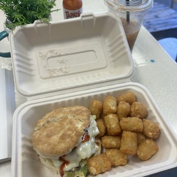 Sunny’s Local Grind - Veggie breakfast sandwich and an iced coffee - Coffee & Tea Near Me - Honolulu, Hawaii