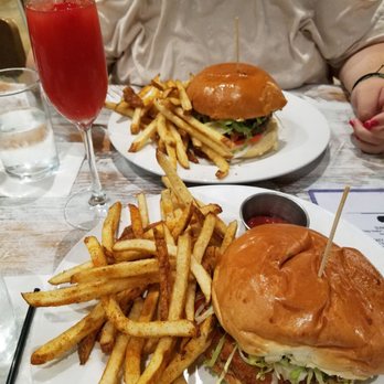 Local Table - Crispy California Chicken and Chipotle burgers & frosé - New American Near Me - Cypress, Texas