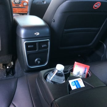 E-TownCar for Limo Services - Limos Near Me - Santee, California E-TownCar for Limo Services - Limos Near Me - Santee, California