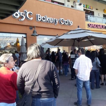 85°C Bakery Cafe-Irvine - Outside - Coffee & Tea Near Me - Irvine, California