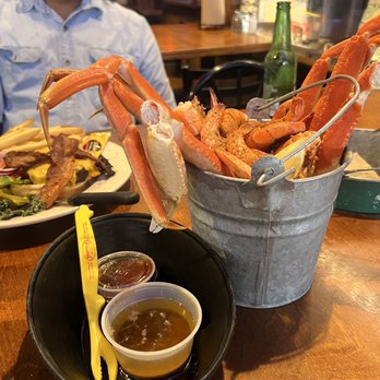 Spondivits - shrimp and crab bucket - Seafood Near Me - East Point, Georgia Spondivits - shrimp and crab bucket - Seafood Near Me - East Point, Georgia