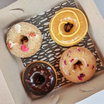 Holey Grail Donuts - Tasting box - Donuts Near Me - Honolulu, Hawaii Holey Grail Donuts - Tasting box - Donuts Near Me - Honolulu, Hawaii