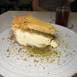 Baklava Cheesecake
