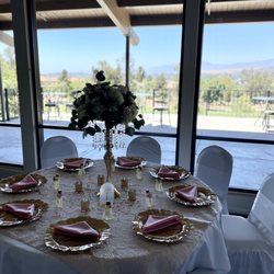 The Knotted Apron - Vista Hall with patio