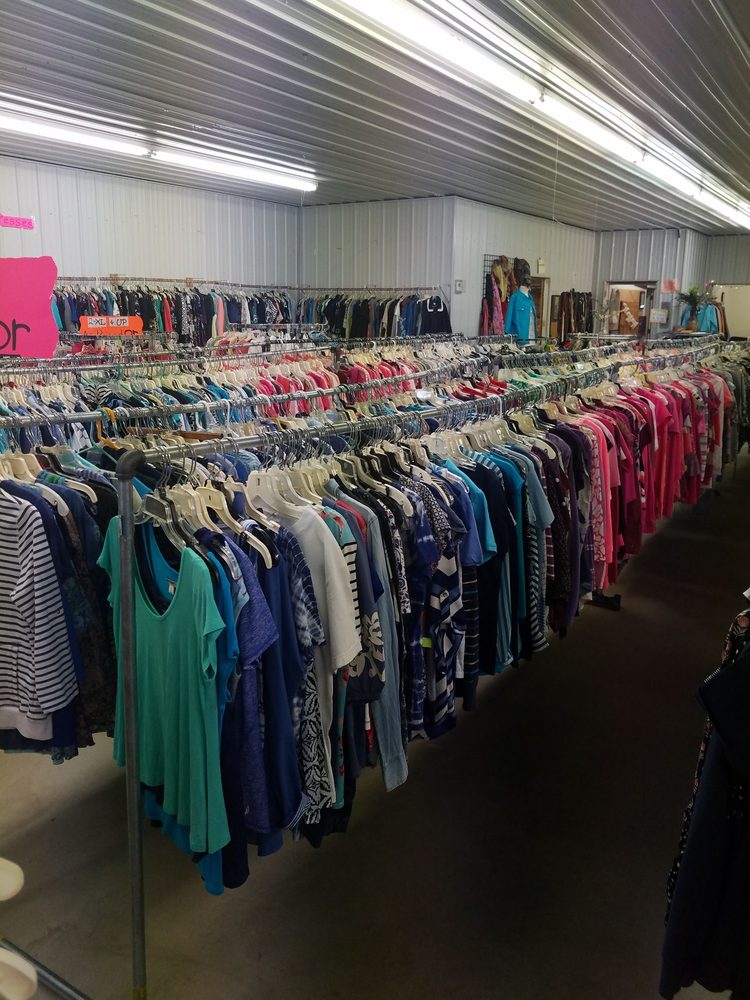 KLOTHES KLOSET Updated October 2024 660 Northside Dr NE, Alexandria