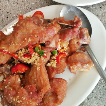 Moon Garden Restaurant - Salt and pepper  pork chops - Seafood Near Me - Honolulu, Hawaii
