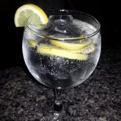 Tequila y Ron