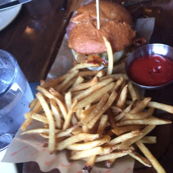 Saint & Second - New American Near Me - Long Beach, California