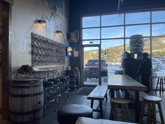 Broken Compass Brewing by null