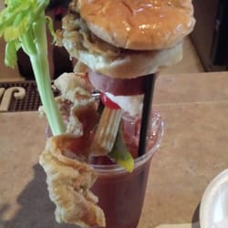 CC's Grove - Sunday bloody sunday
