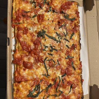 Bella Mama Rose - Old fashioned grandma pie - Italian Near Me - Staten Island, New York