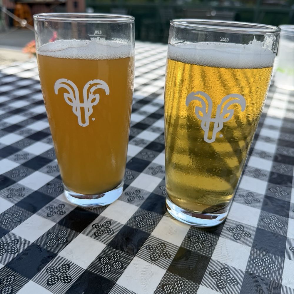Von Trapp Brewing Bierhall Restaurant - Austrian Near Me - Stowe, Vermont