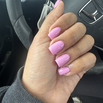 Oasis Nails - Full set - Nail Salons Near Me - Sacramento, California