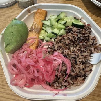 sweetgreen - Healthy Salads, Wraps, and Bowls - Miso Glazed Salmon - Salad Near Me - Indianapolis, Indiana sweetgreen - Healthy Salads, Wraps, and Bowls - Miso Glazed Salmon - Salad Near Me - Indianapolis, Indiana