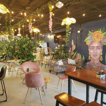 Cafe Frida - Coffee & Tea Near Me - Garland, Texas