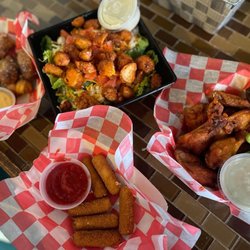 O'Nelly's Sports Pub & Grill - Now serving Shortys!