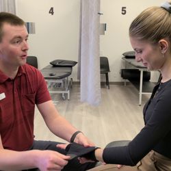 Momentum Health Deerfoot - Custom and standard Bracing at Momentum Health Deerfoot.