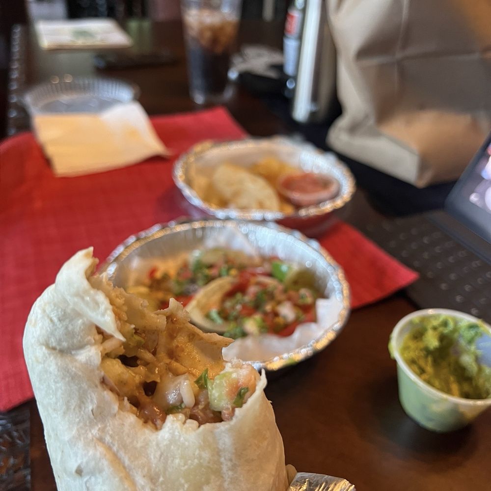 La Fonda Street - Detroit - Shrimp burrito - Mexican Near Me - Detroit, Michigan La Fonda Street - Detroit - Shrimp burrito - Mexican Near Me - Detroit, Michigan