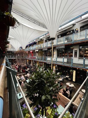 Kingly Court by null