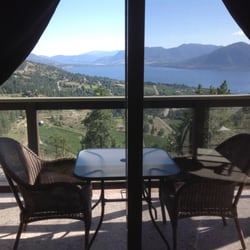 Forgotten Hill Bed & Breakfast - View from Island room