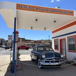 Pete's Gas Station Museum