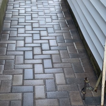 Landscaping Solutions - Beautiful hollandstone walkway - Landscaping Near Me Landscaping Solutions - Beautiful hollandstone walkway - Landscaping Near Me
