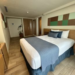 Deluxe room facing the beach Deluxe room facing the beach