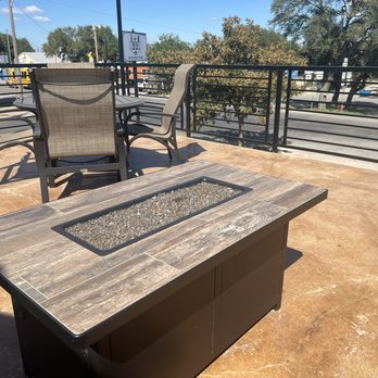 Pineview Coffee Company - Upstairs balcony - Coffee & Tea Near Me - Rocksprings, Texas Pineview Coffee Company - Upstairs balcony - Coffee & Tea Near Me - Rocksprings, Texas